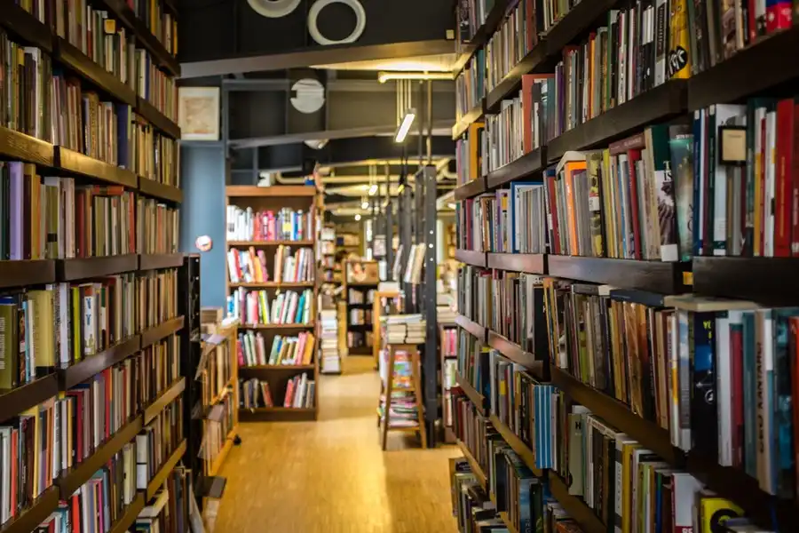 📚 Bem-vindo à Nossa Livraria Académica!