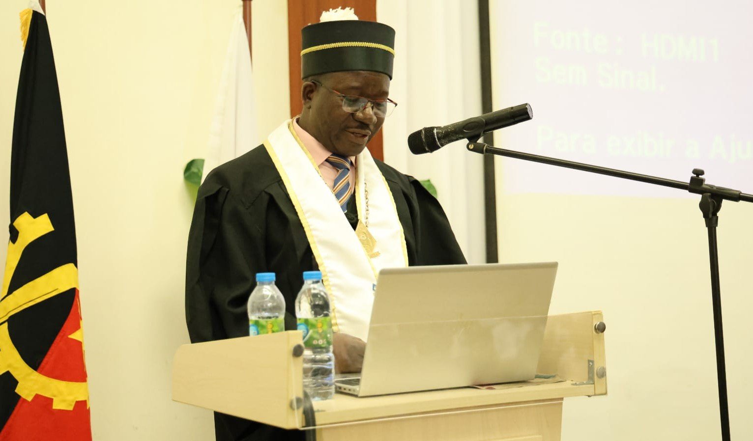 Universidade Agostinho Neto abre ano académico 2025/2026