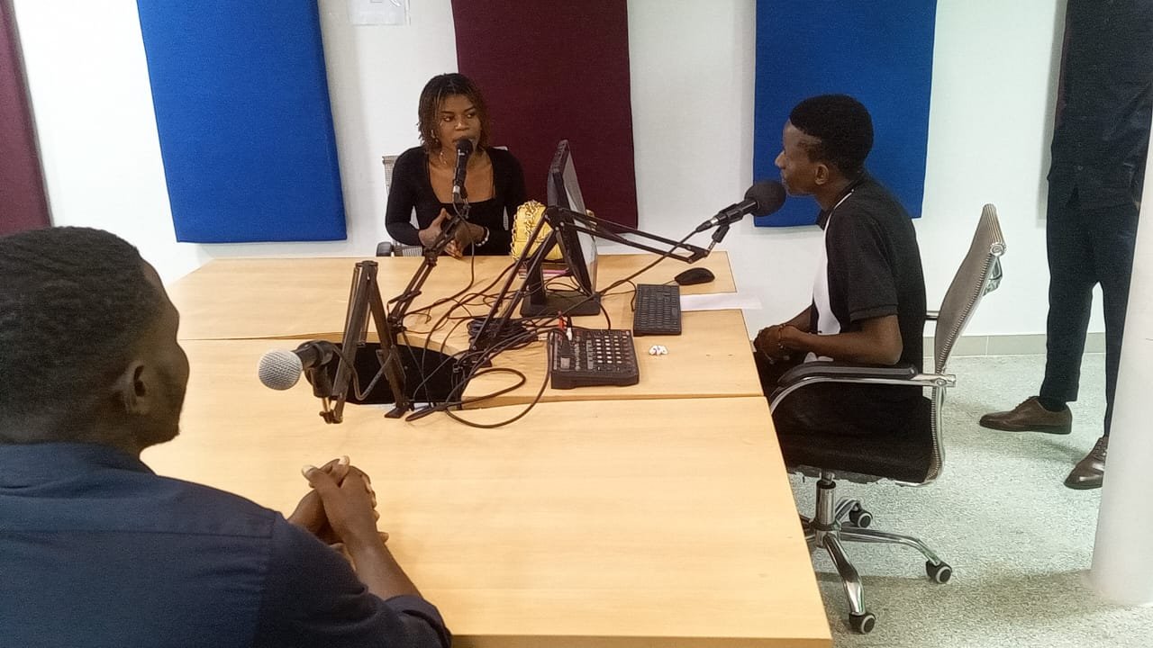 Debate Académico na Rádio da Faculdade de Ciências Sociais