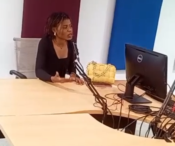 Vozes da Academia: Bastidores da Rádio da Faculdade de Ciências Sociais